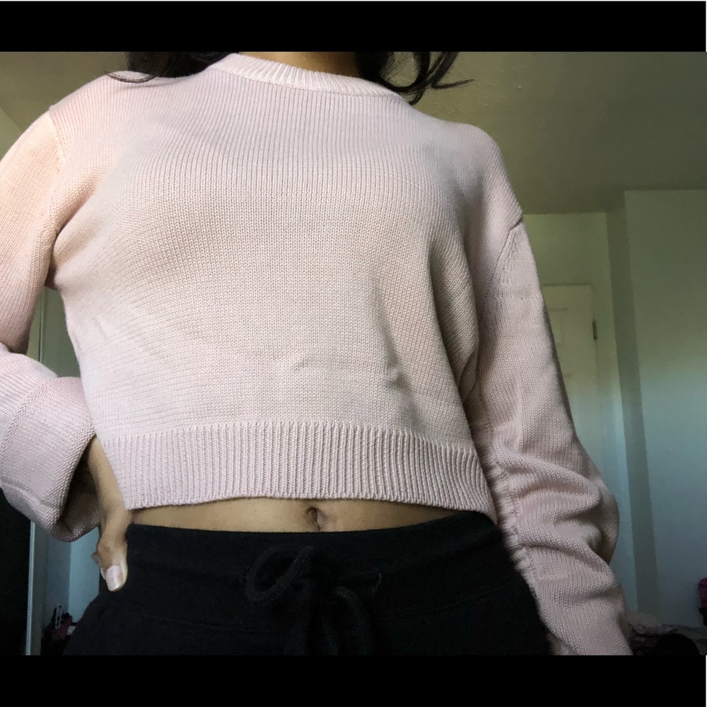 Cropped nude sweater